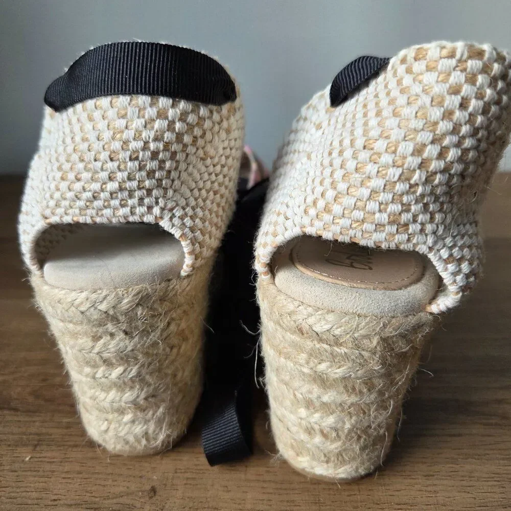 LIKE NEW NEVER WORN BODEN FLORAL STRAPPY ESPADRILLE WEDGE SANDALS 7.5 US 38 EU